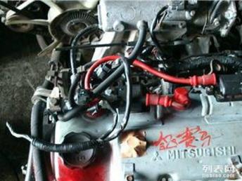 三菱拆車(chē)件菱帥4G18發(fā)動(dòng)機(jī)總成 深圳汽車(chē)配件市場(chǎng)的熱門(mén)選擇